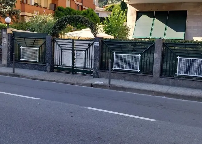 Apartman Nel Giardino Di Carla