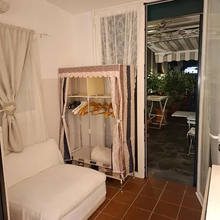 Apartment Nel Giardino Di Carla